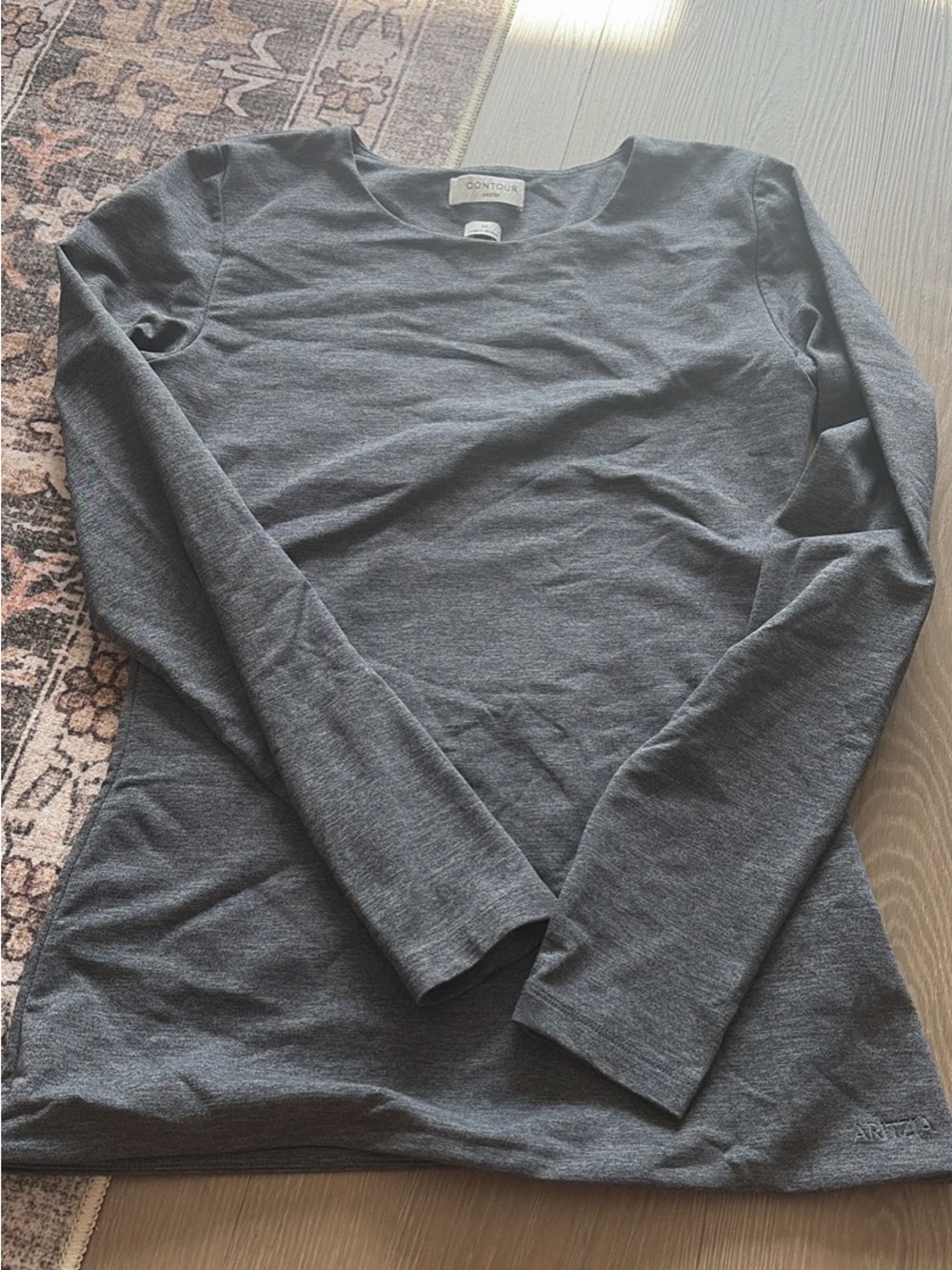Aritzia Contour Long Sleeve Crew Neck Top - Charcoal Gray